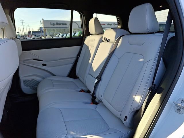 New 2026 Jeep Cherokee Limited image 6