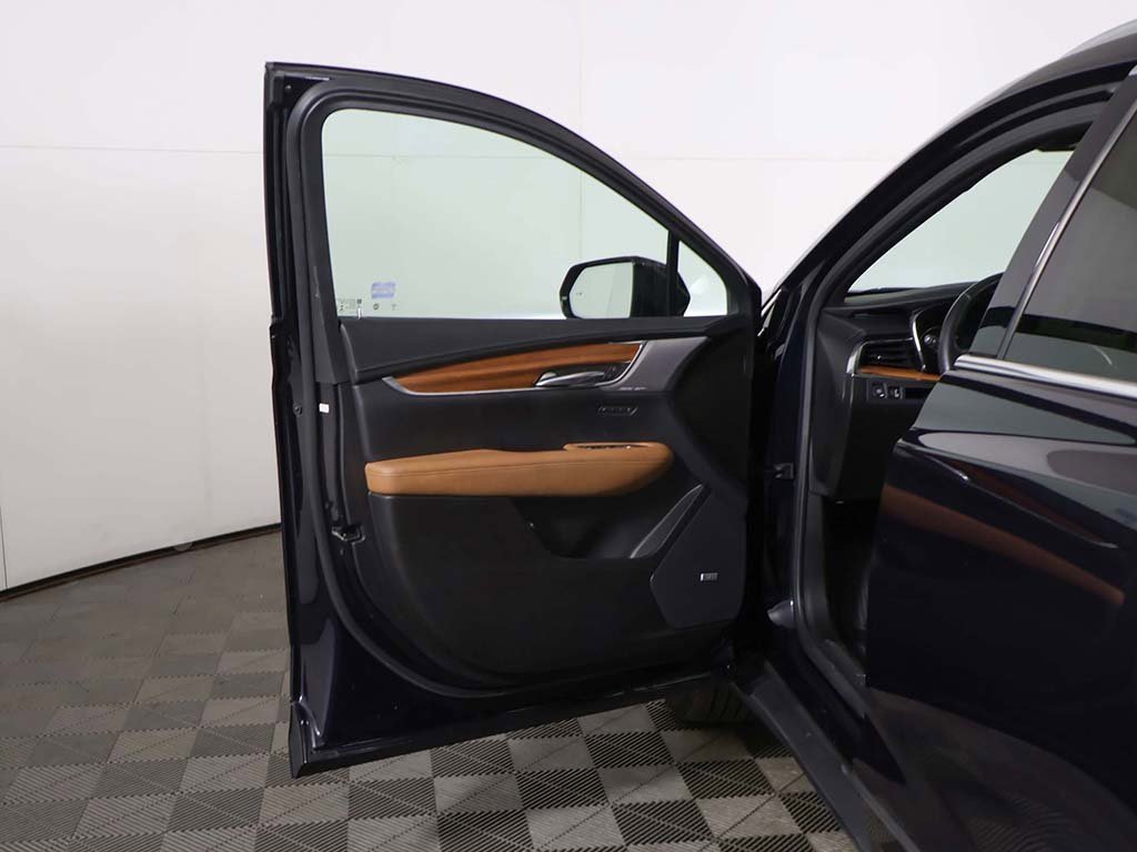 Used 2022 Cadillac XT5 Premium Luxury image 22