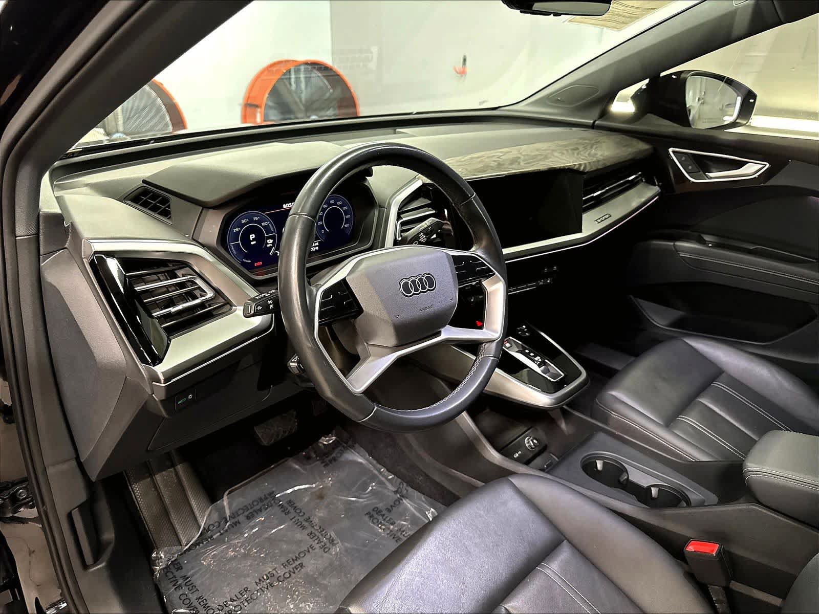 Certified 2024 Audi Q4 e-tron Premium Plus w/ Premium Plus AWD/4WD image 16