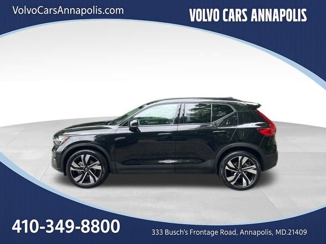 Certified 2023 Volvo XC40 B5 Plus w/ Protection Package Premier AWD/4WD image 5