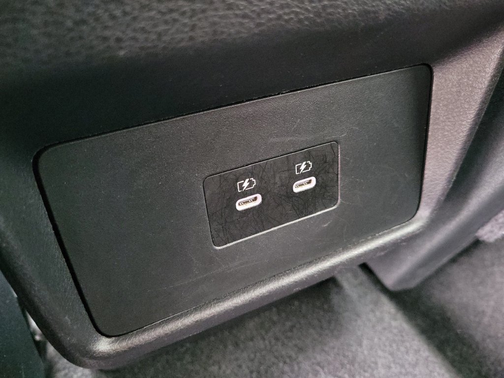 Used 2024 Nissan Rogue SV FWD image 11