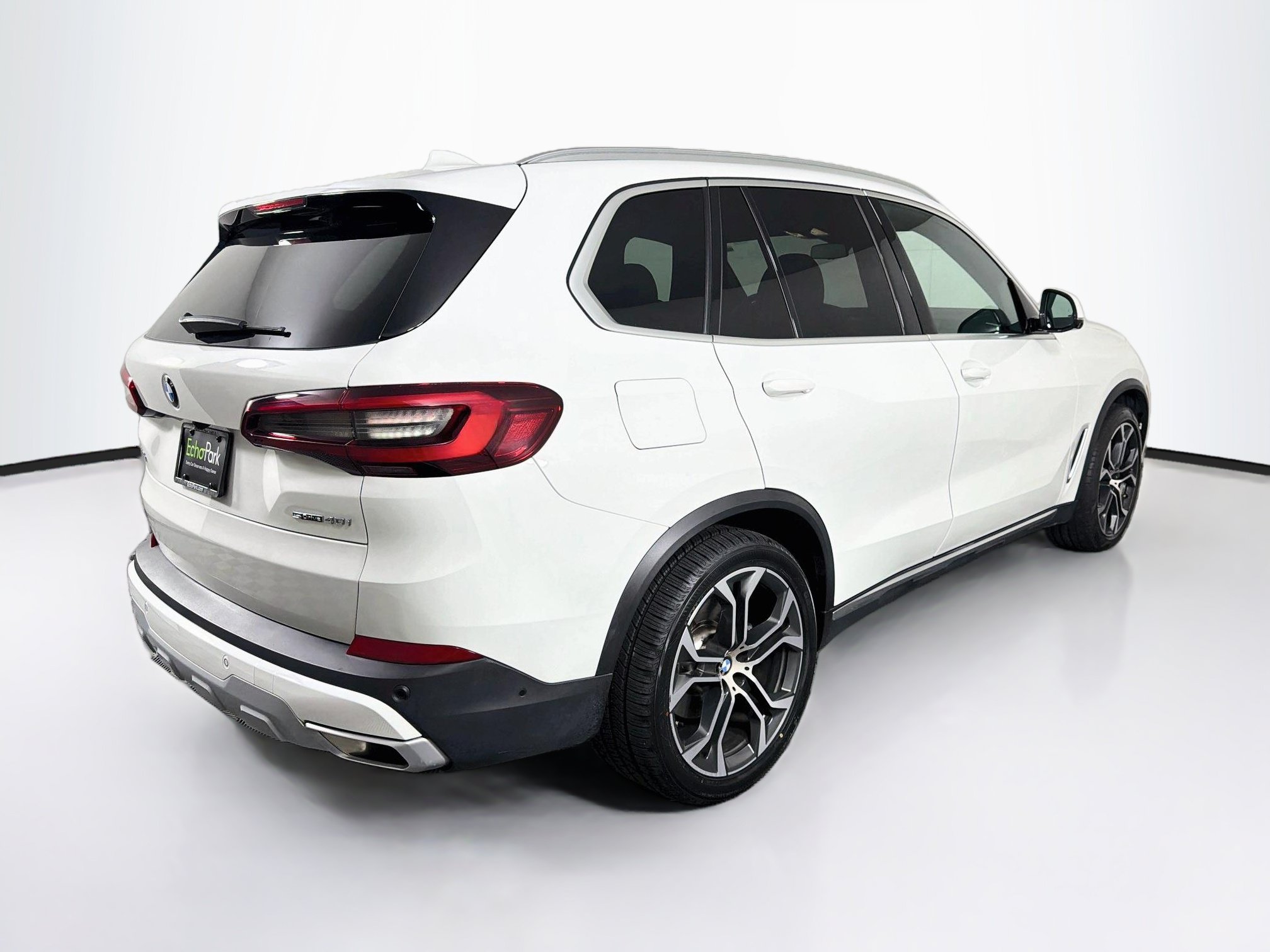 Used 2023 BMW X5 sDrive40i w/ Parking Assistance Package RWD image 9