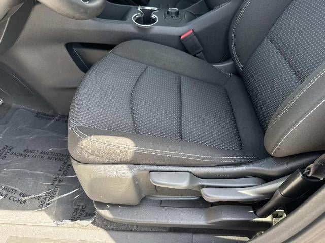 Used 2024 GMC Terrain SLE FWD image 15
