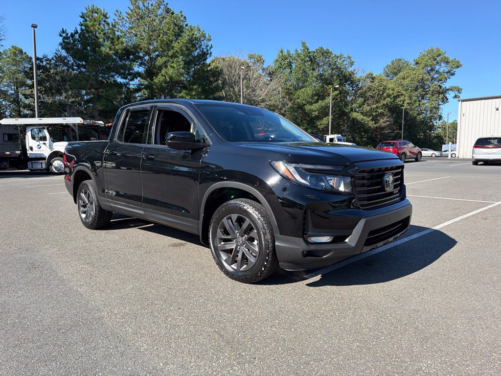 Certified 2023 Honda Ridgeline Sport image 4