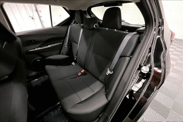 New 2025 Nissan Kicks Play S image 11