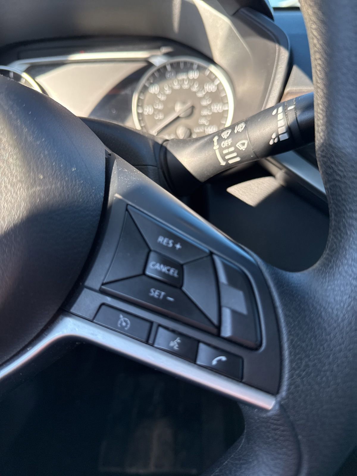 Used 2024 Nissan Altima 2.5 SV image 8