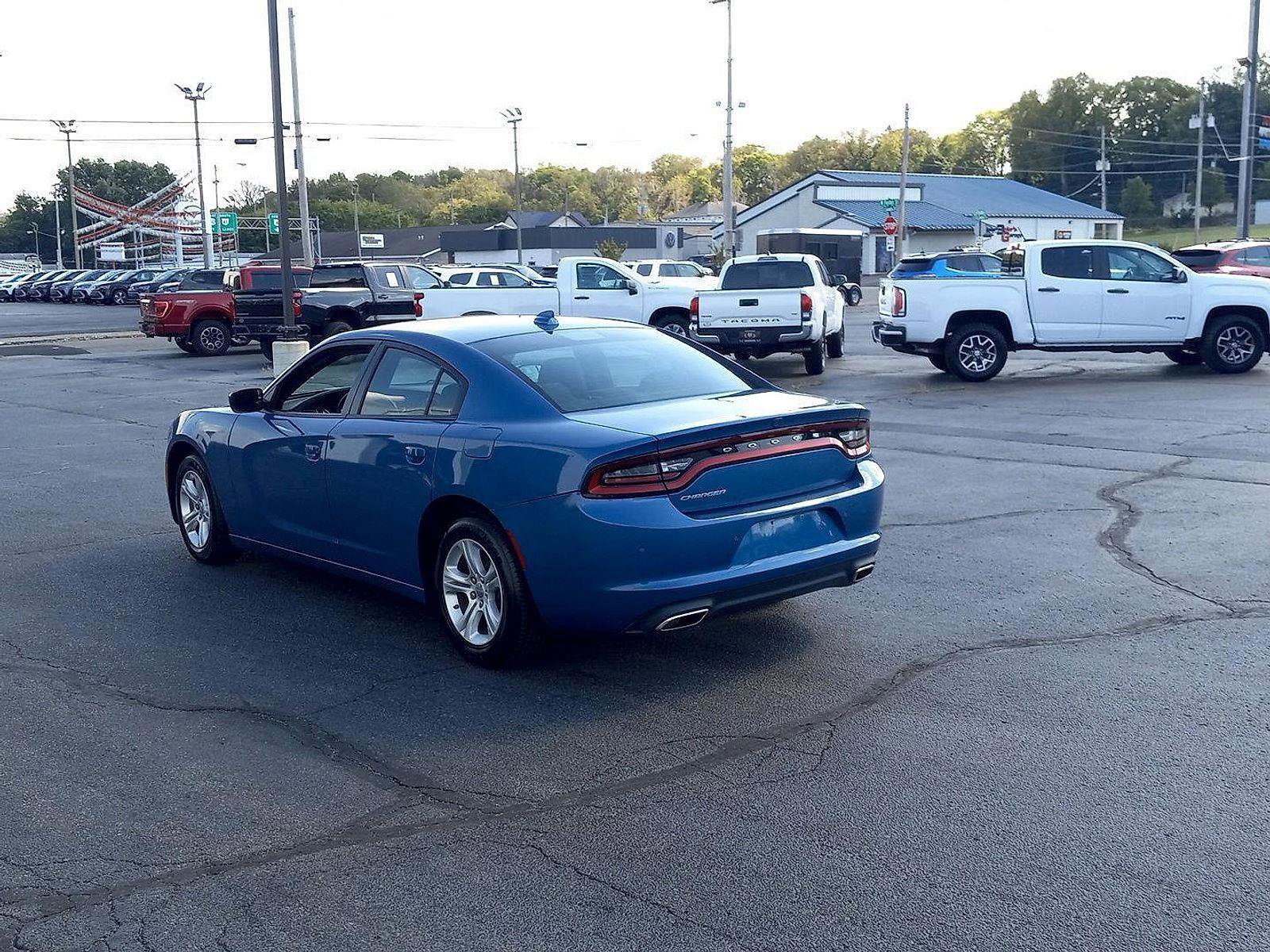 Used 2023 Dodge Charger SXT image 10