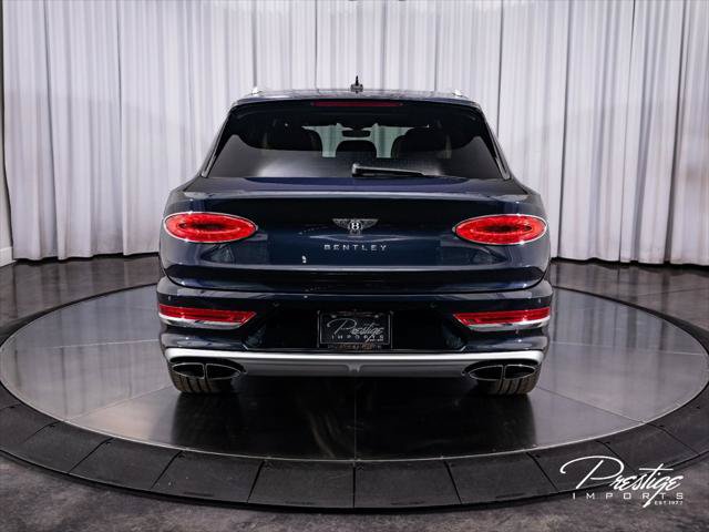 Used 2023 Bentley Bentayga Extended Wheelbase AWD/4WD image 11