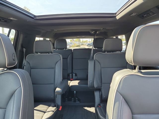 Used 2024 Chevrolet Suburban Premier w/ Premium Package image 20