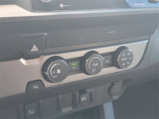 Used 2022 Toyota Tacoma SR w/ SR Convenience Package image 25