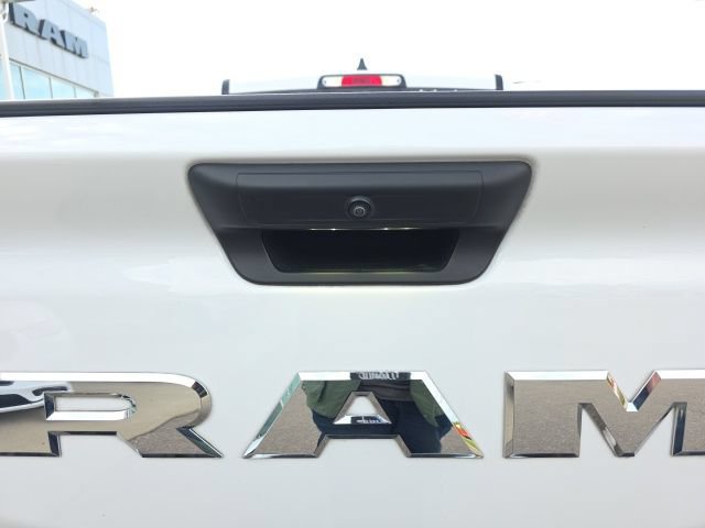 Used 2025 RAM 1500 Big Horn AWD/4WD image 8