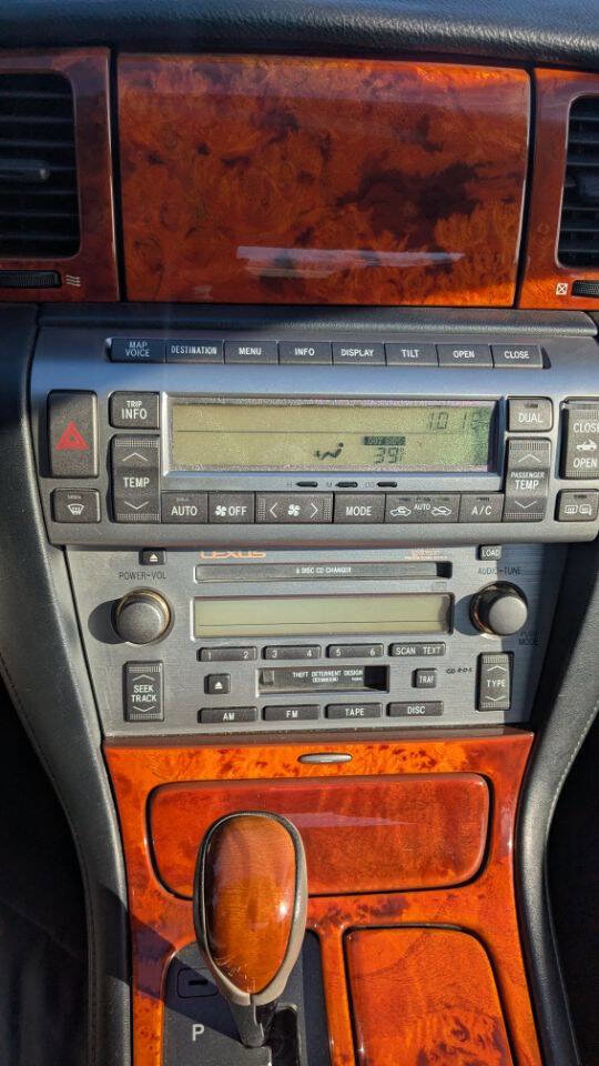 Used 2005 Lexus SC 430 Convertible RWD image 29
