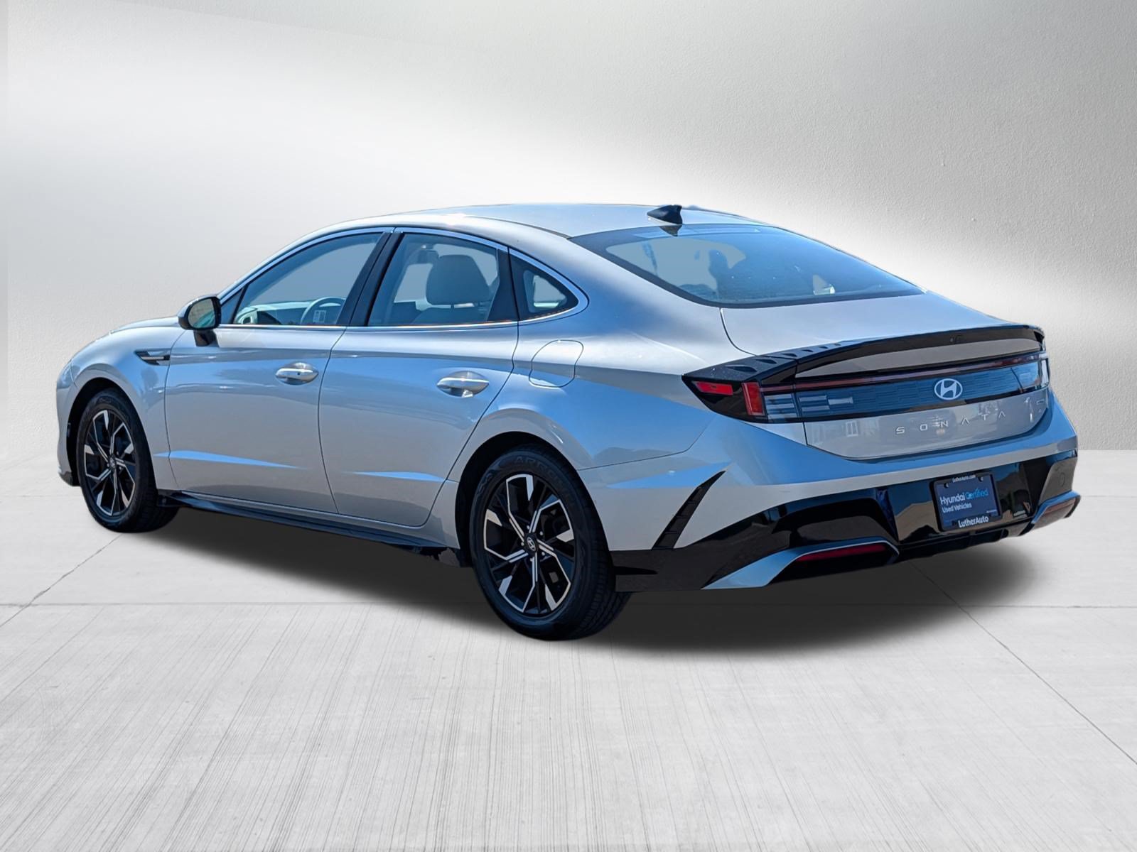 Certified 2024 Hyundai Sonata SEL AWD/4WD image 5