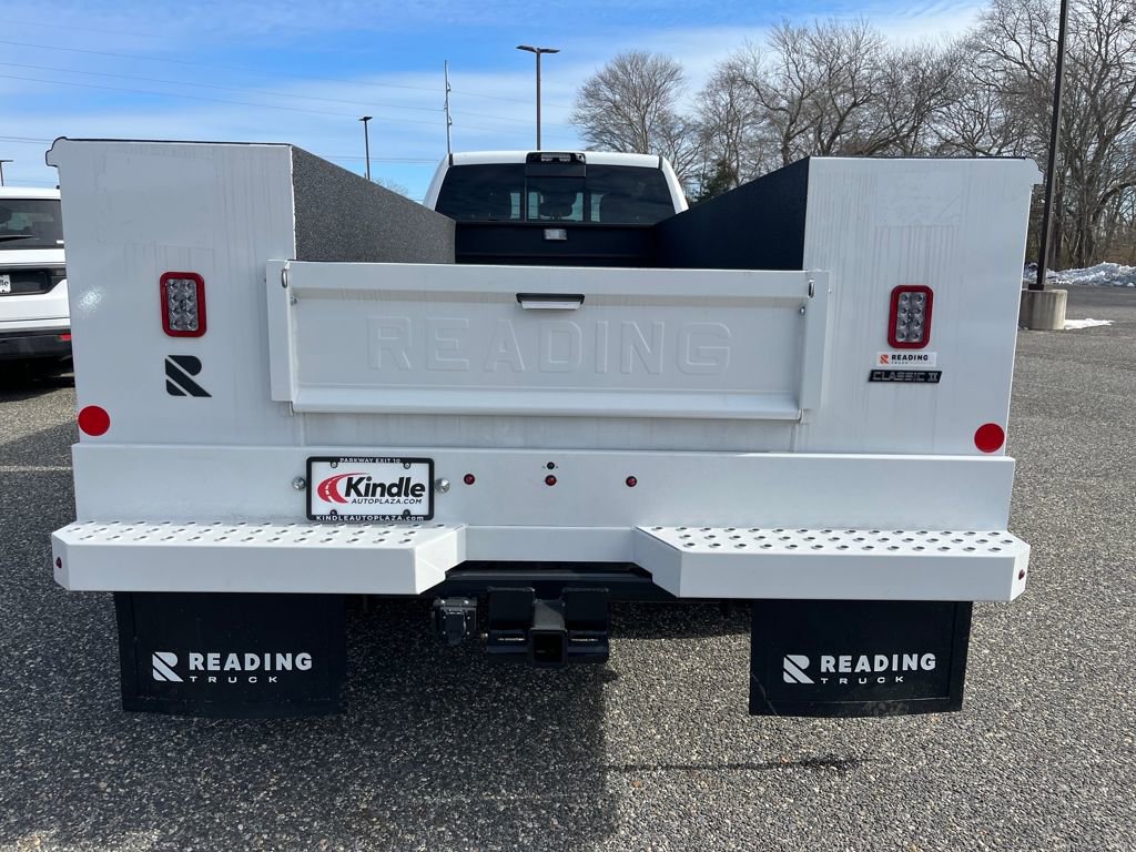 New 2025 RAM 5500 Tradesman AWD/4WD image 30