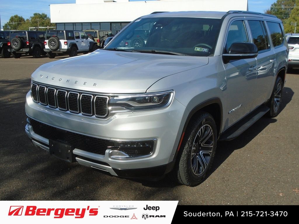 Used 2024 Jeep Wagoneer L Series II w/ Flexible Seating Group image 1