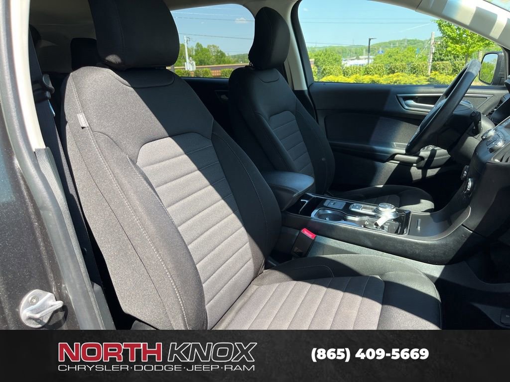 Used 2019 Ford Edge SE FWD image 25