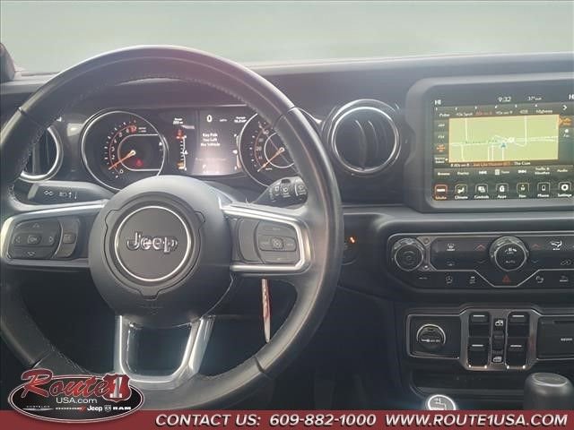 Used 2022 Jeep Wrangler Unlimited Sahara AWD/4WD image 14