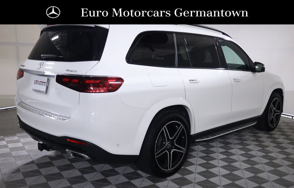 Used 2025 Mercedes-Benz GLS 450 4MATIC w/ AMG Line Exterior image 6