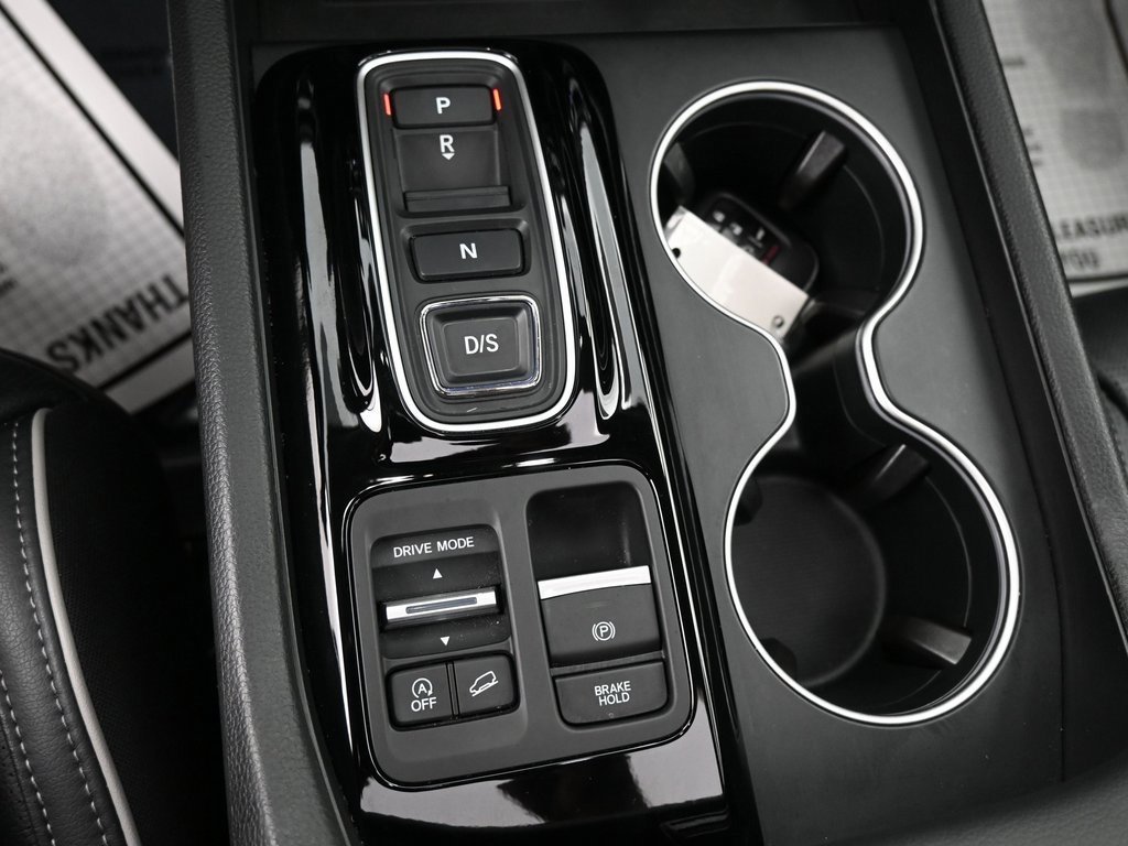 Used 2024 Honda Pilot Elite image 22