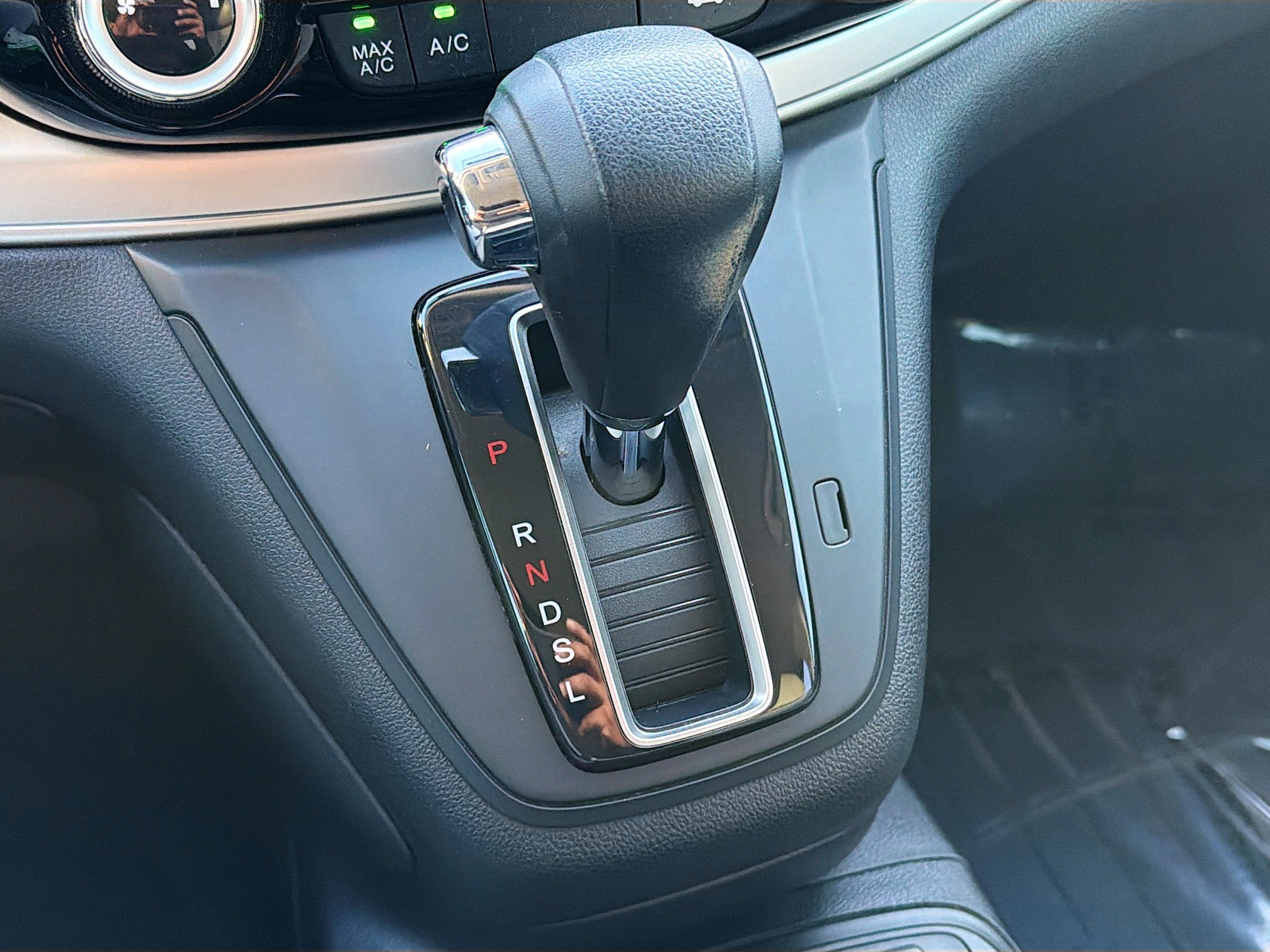 Used 2016 Honda CR-V SE image 26