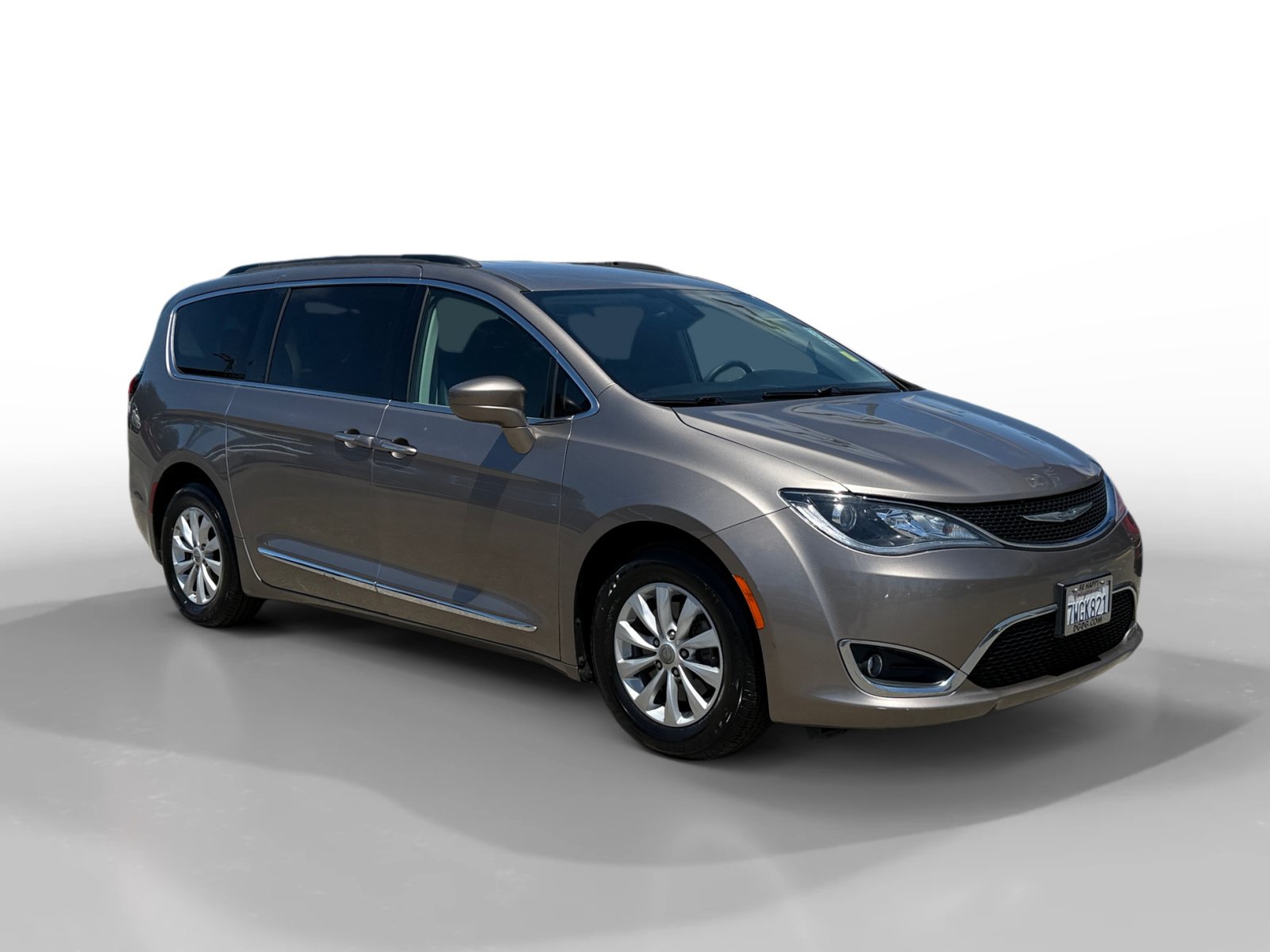 Used 2017 Chrysler Pacifica Touring-L FWD image 7