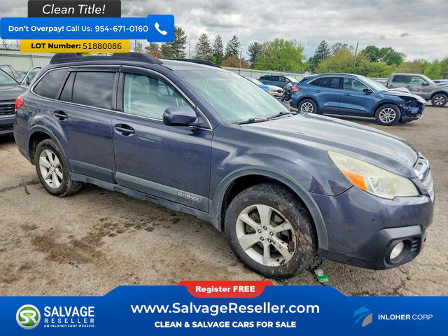 Used 2013 Subaru Outback 3.6R Limited w/ Moonroof Pkg AWD/4WD image 5