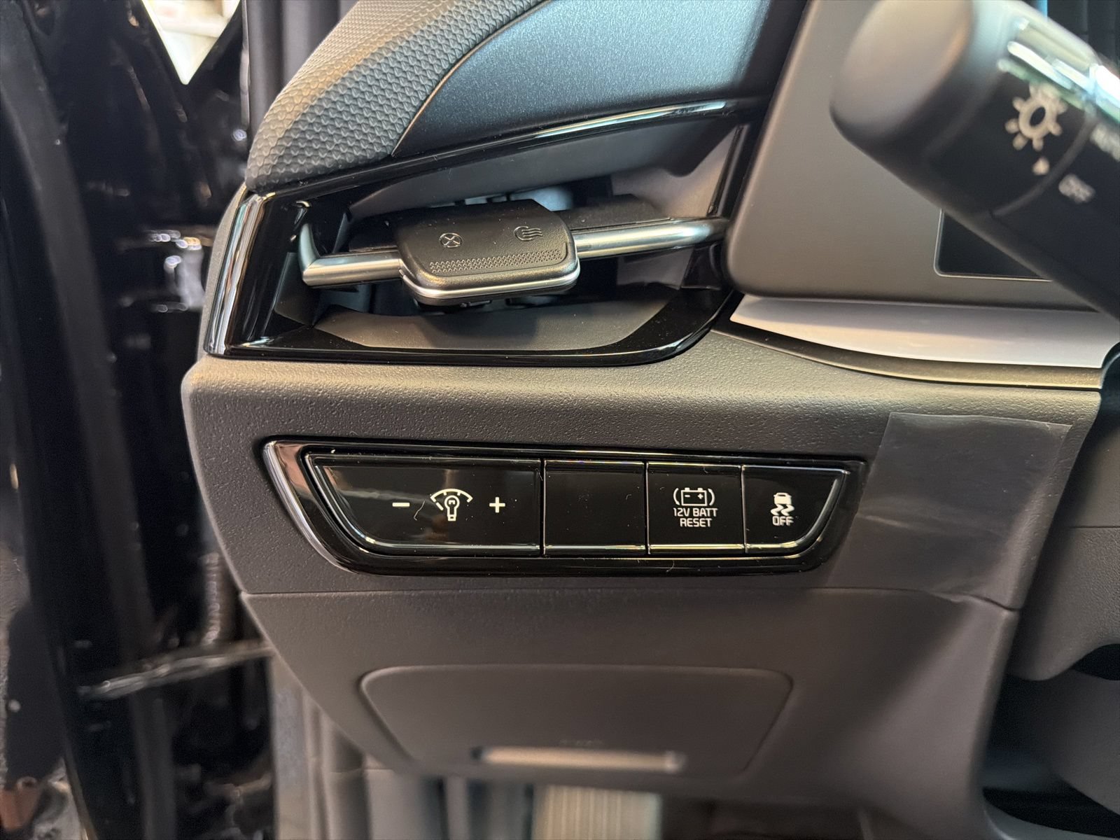 New 2026 Kia Niro LX FWD image 15