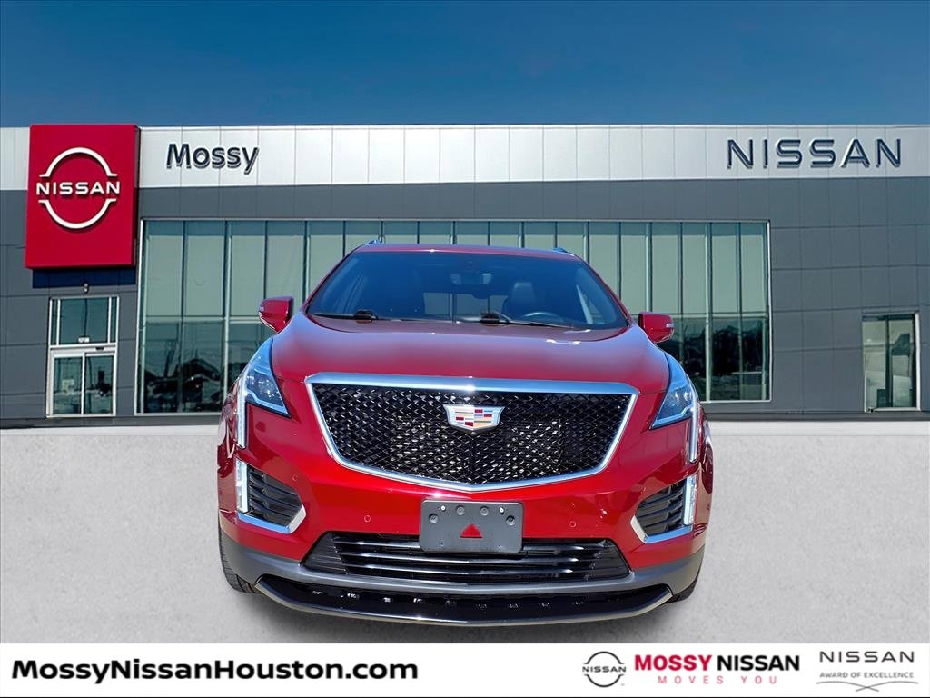 Used 2022 Cadillac XT5 Sportv w/ Technology Package image 2