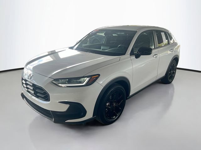 Used 2025 Honda HR-V Sport image 4