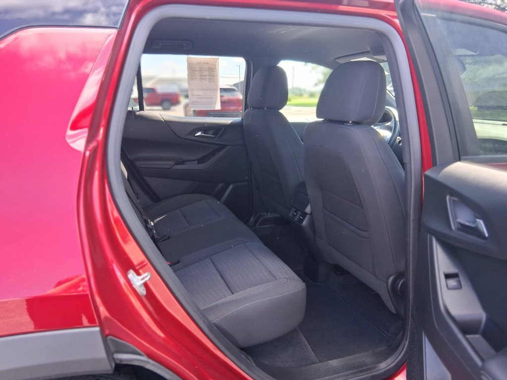 Used 2025 Chevrolet Equinox LT AWD/4WD image 15