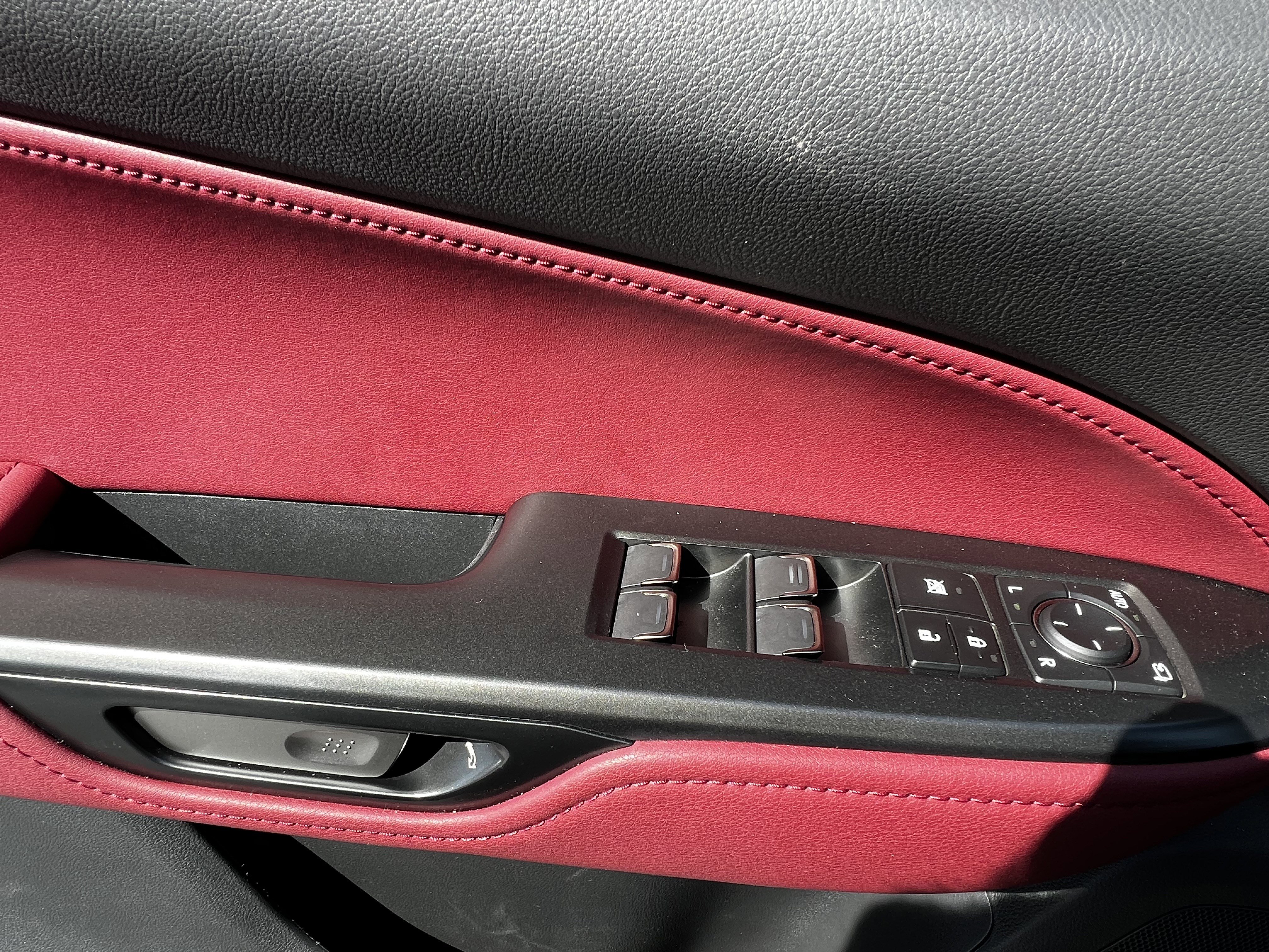 Certified 2025 Lexus NX 250 FWD image 14