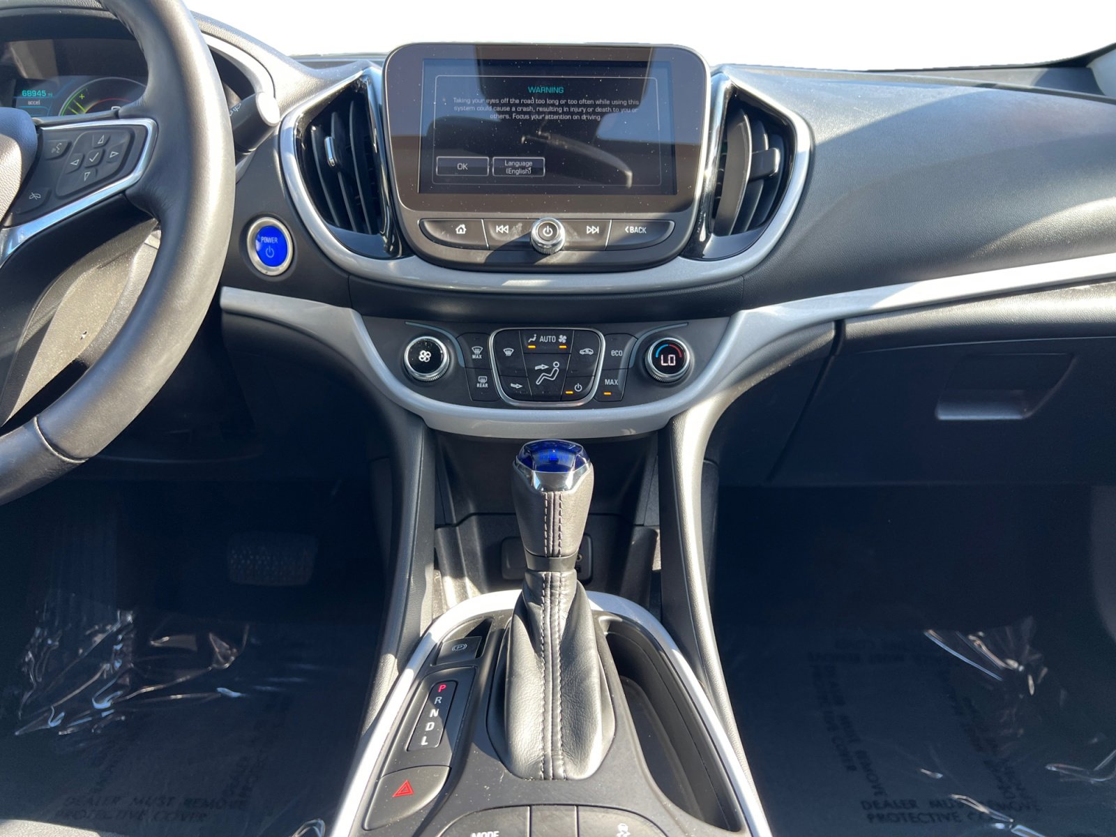 Used 2017 Chevrolet Volt LT FWD image 11