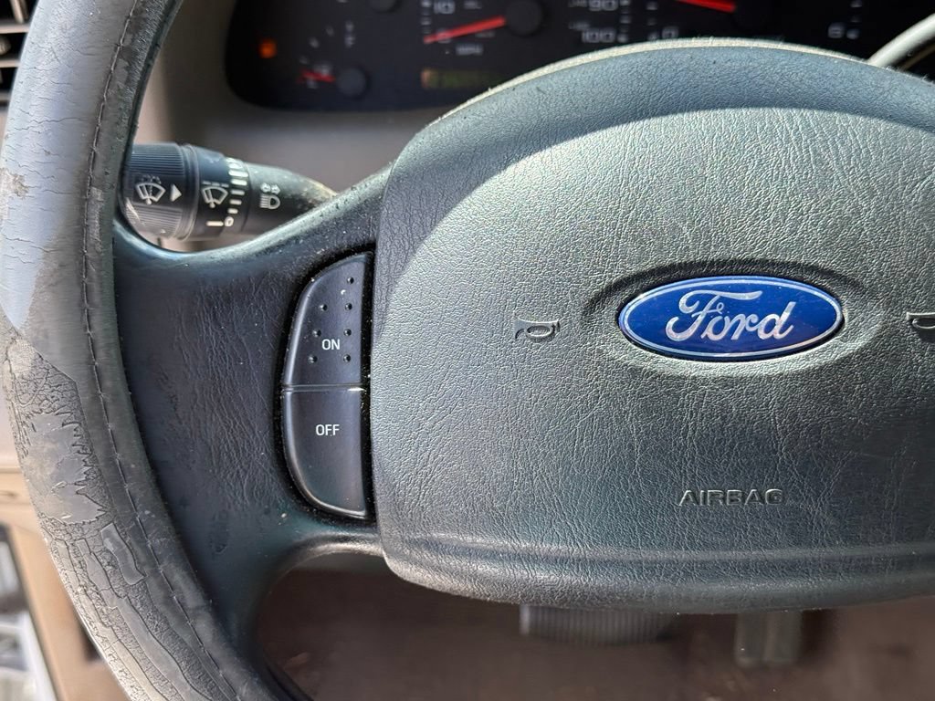 Used 2003 Ford F250 XL AWD/4WD image 16