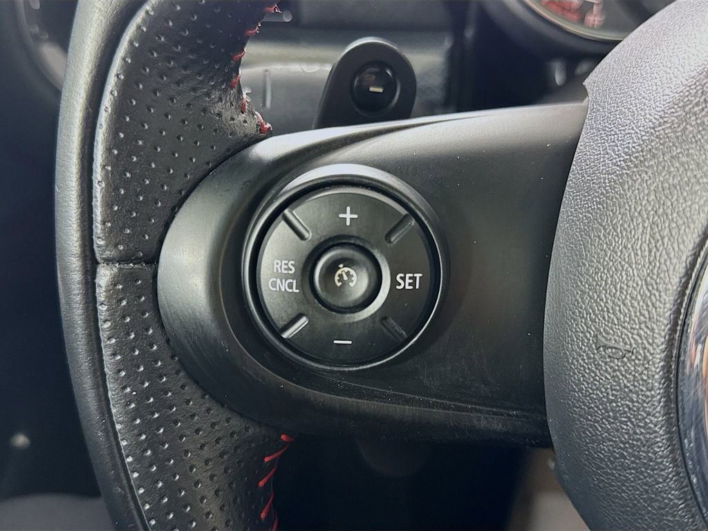 Used 2020 MINI Cooper Clubman S w/ Storage Package image 11