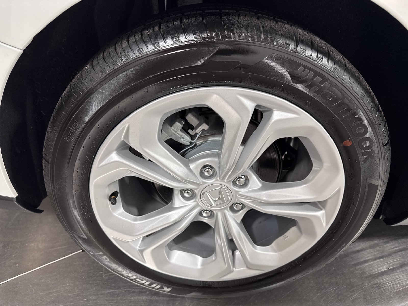 Used 2024 Honda Accord LX image 13