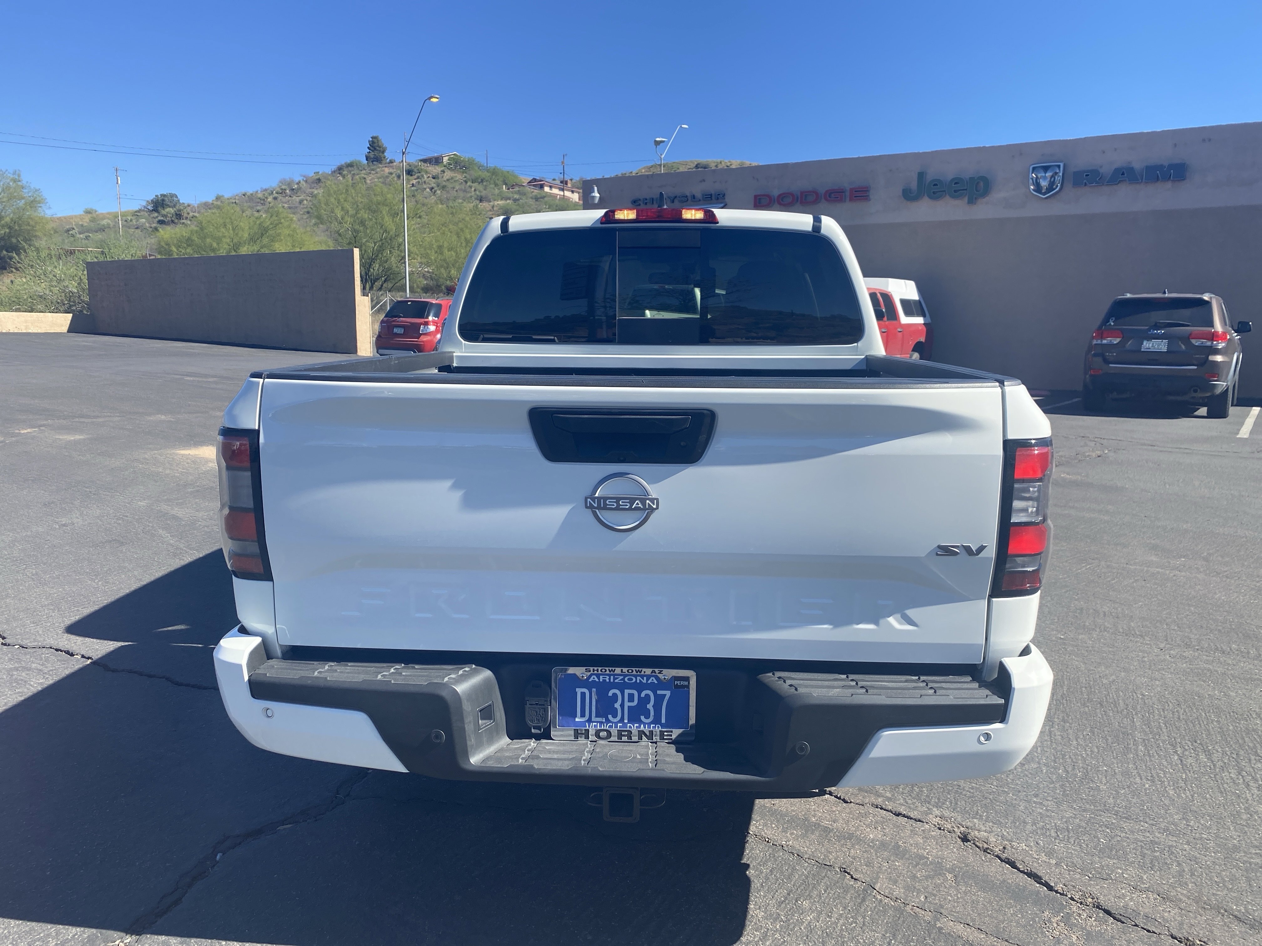 Used 2024 Nissan Frontier SV w/ SV Convenience Package image 3