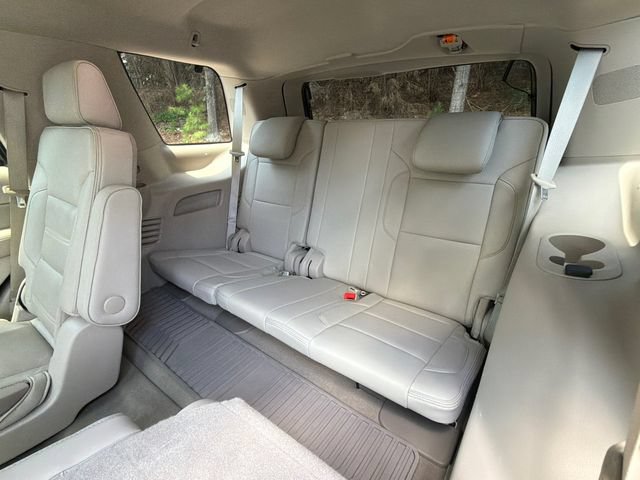 Used 2020 GMC Yukon Denali w/ Denali Premium Package AWD/4WD image 24