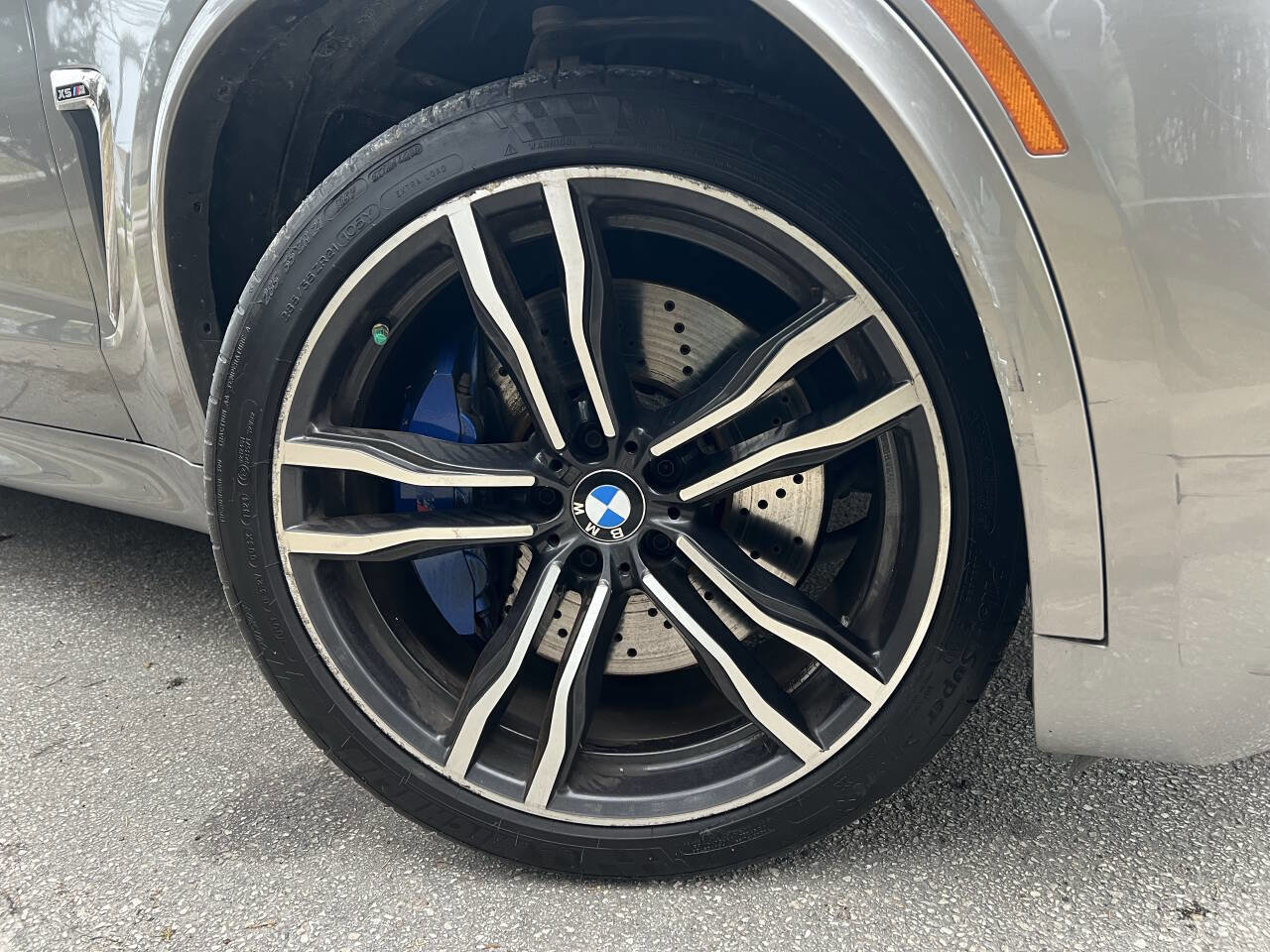 Used 2016 BMW X5 M image 7