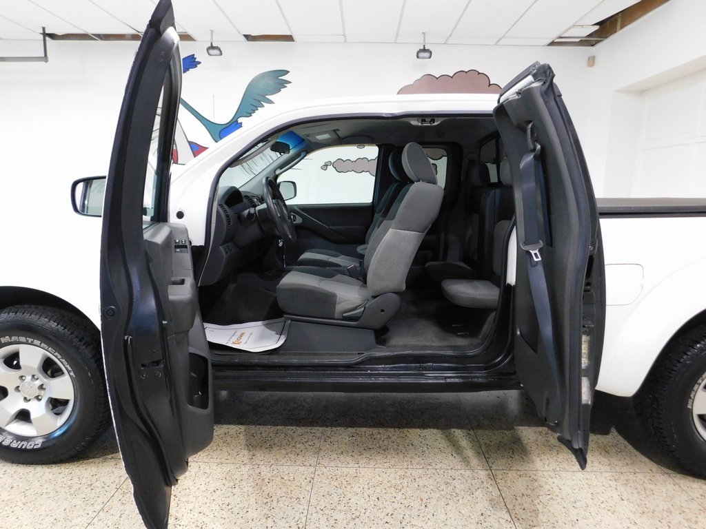 Used 2010 Suzuki Equator 2WD Extended Cab image 30