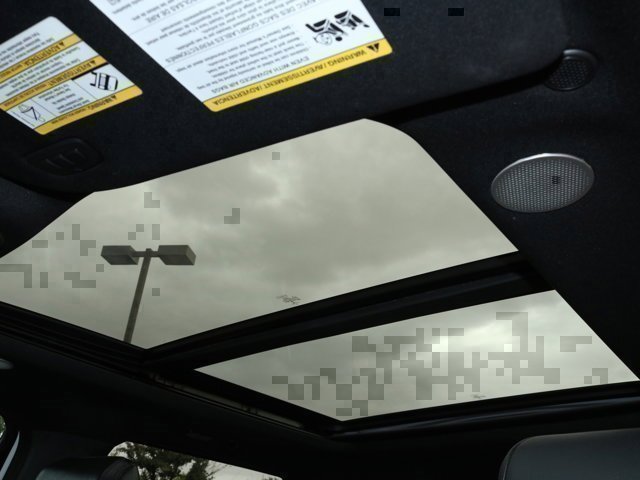 Certified 2022 Ford F150 Raptor w/ Equipment Group 801A High image 18