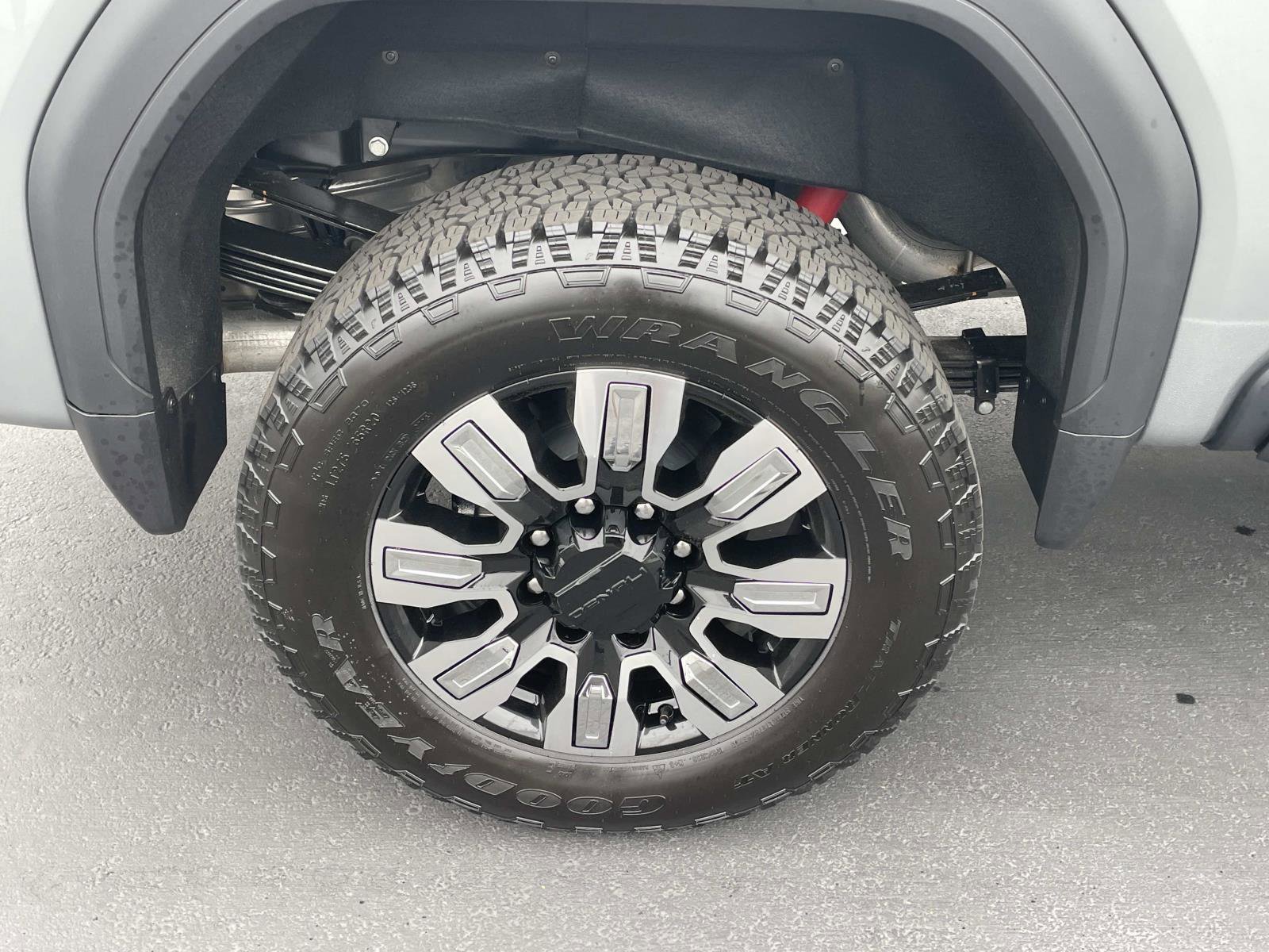 New 2026 GMC Sierra 2500 Denali w/ Denali Reserve Package image 30