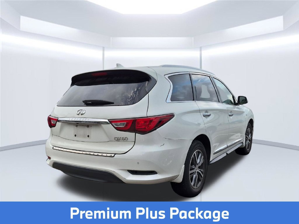 Used 2017 INFINITI QX60 FWD w/ Premium Plus Package image 3
