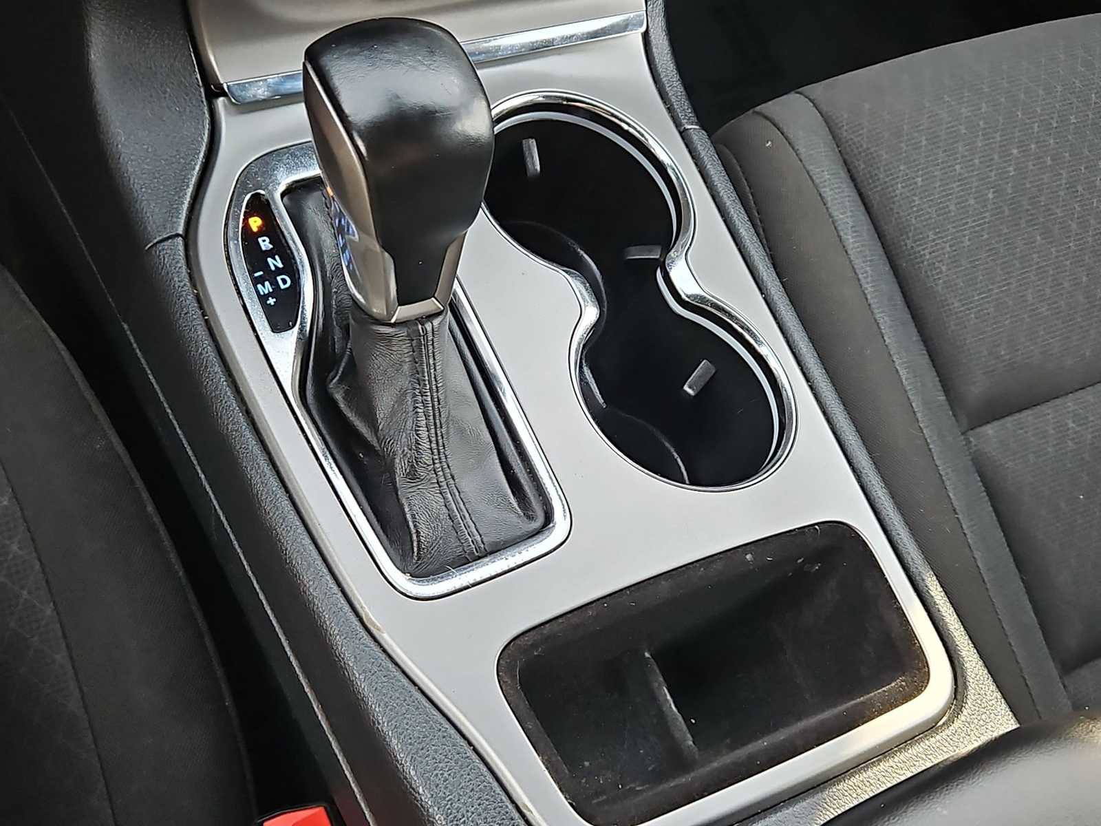 Used 2020 Jeep Grand Cherokee Laredo image 30