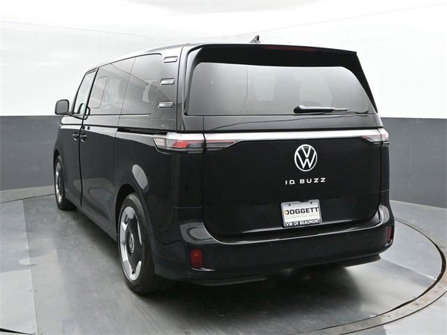New 2025 Volkswagen ID. Buzz Pro S image 8