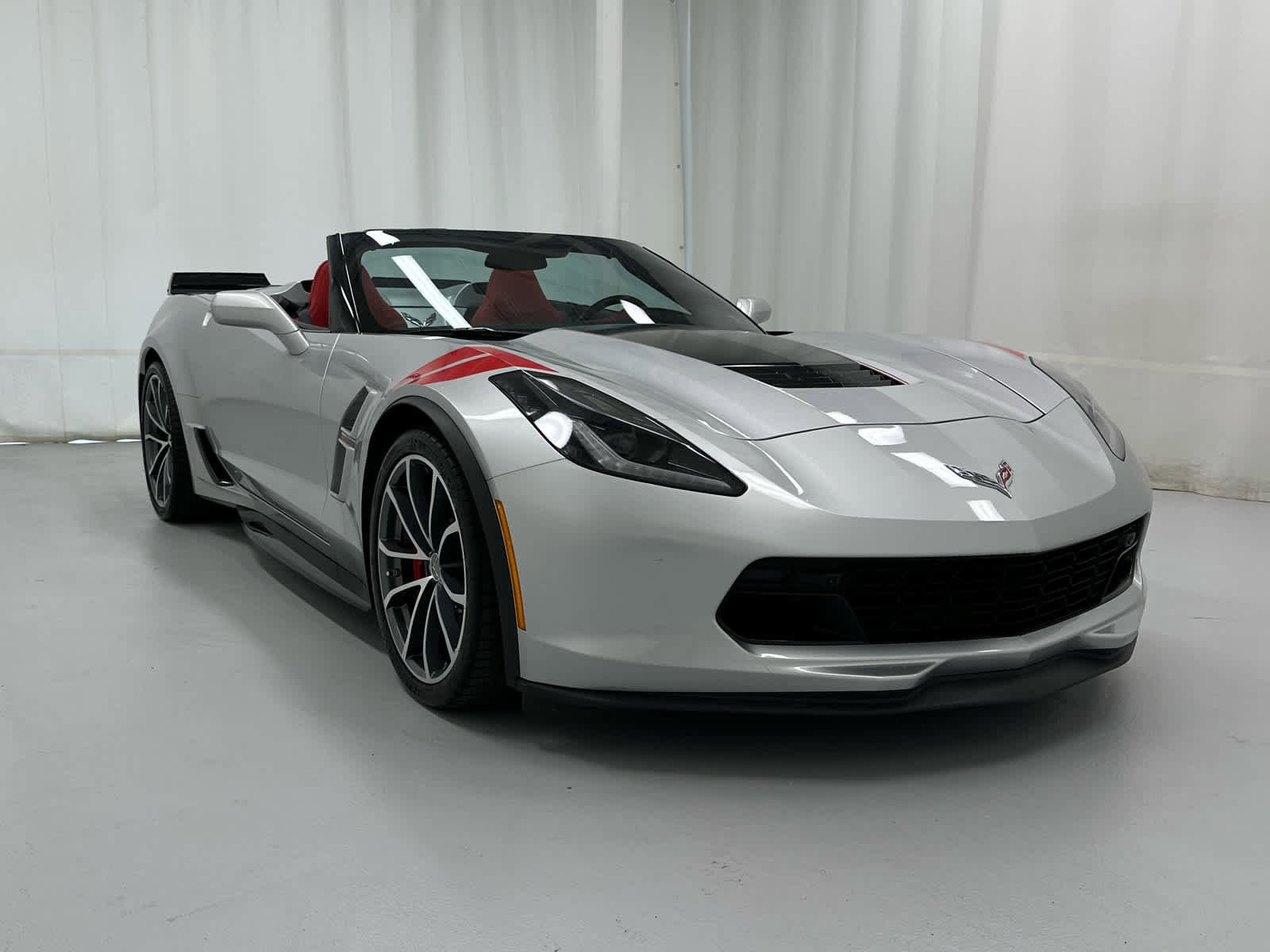 Used 2017 Chevrolet Corvette Grand Sport image 1