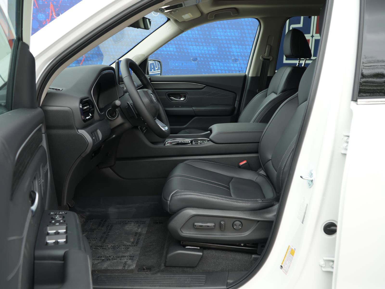 New 2026 Honda Pilot Touring image 16