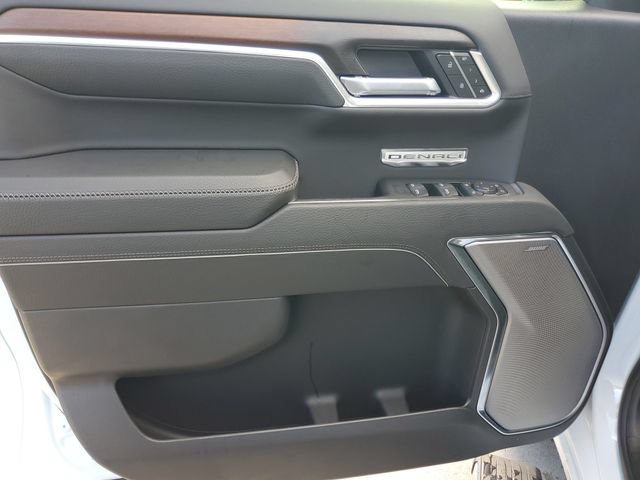 New 2026 GMC Sierra 1500 Denali w/ Technology Package AWD/4WD image 9
