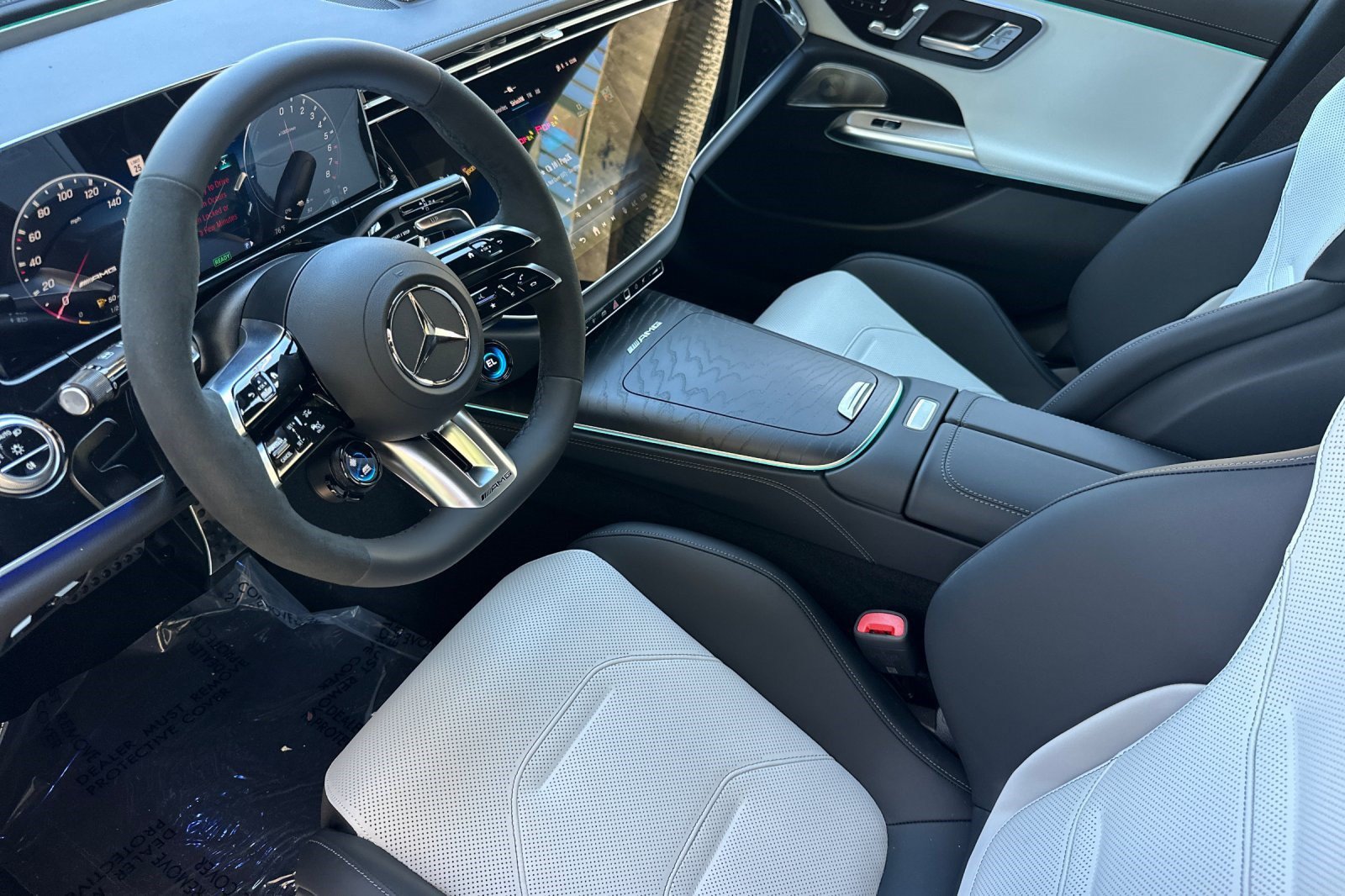 New 2026 Mercedes-Benz E 53 AMG e 4MATIC Sedan image 4