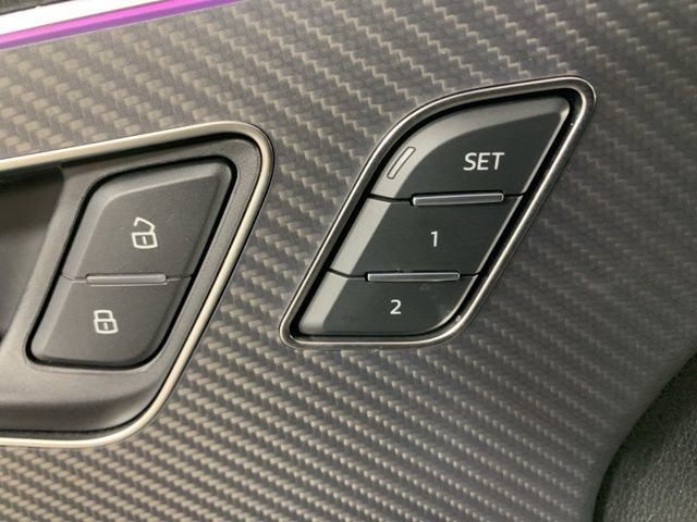 Used 2025 Audi SQ8 Premium Plus AWD/4WD image 17