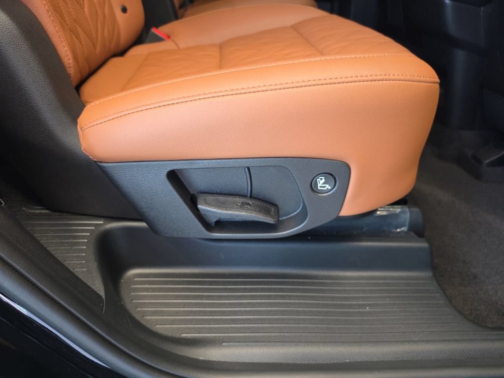 Certified 2025 Kia Telluride EX X-Line AWD/4WD image 57